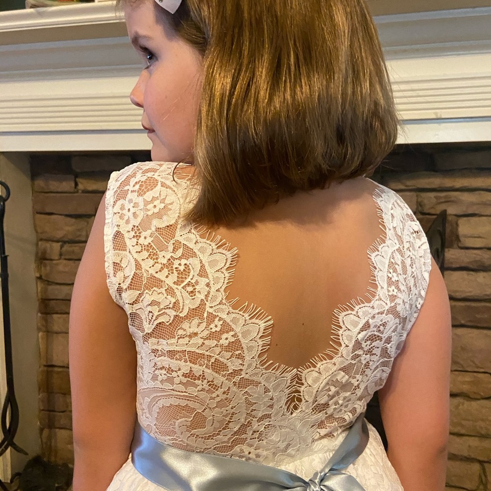White Lace Bohemian Flower Girl Dress size 10/12